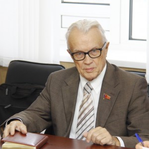 Романов